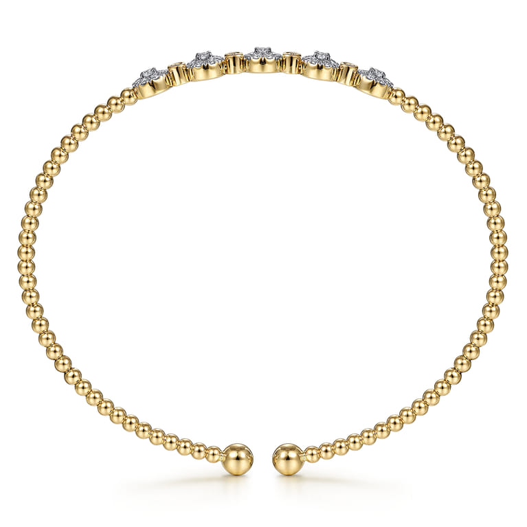 18K Yellow gold diamond bangle in size 6.25 - Shot 3
