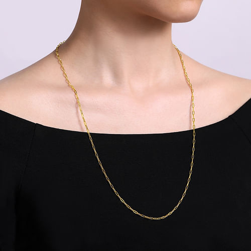 26 inch 14K Yellow Gold Hollow Paper Clip Necklace - Shot 3