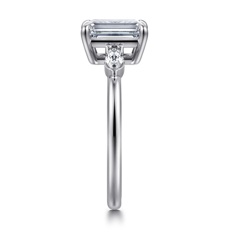 Dela - 14K White Gold Emerald Cut Three Stone Diamond Engagement Ring - 0.17 ct - Shot 4