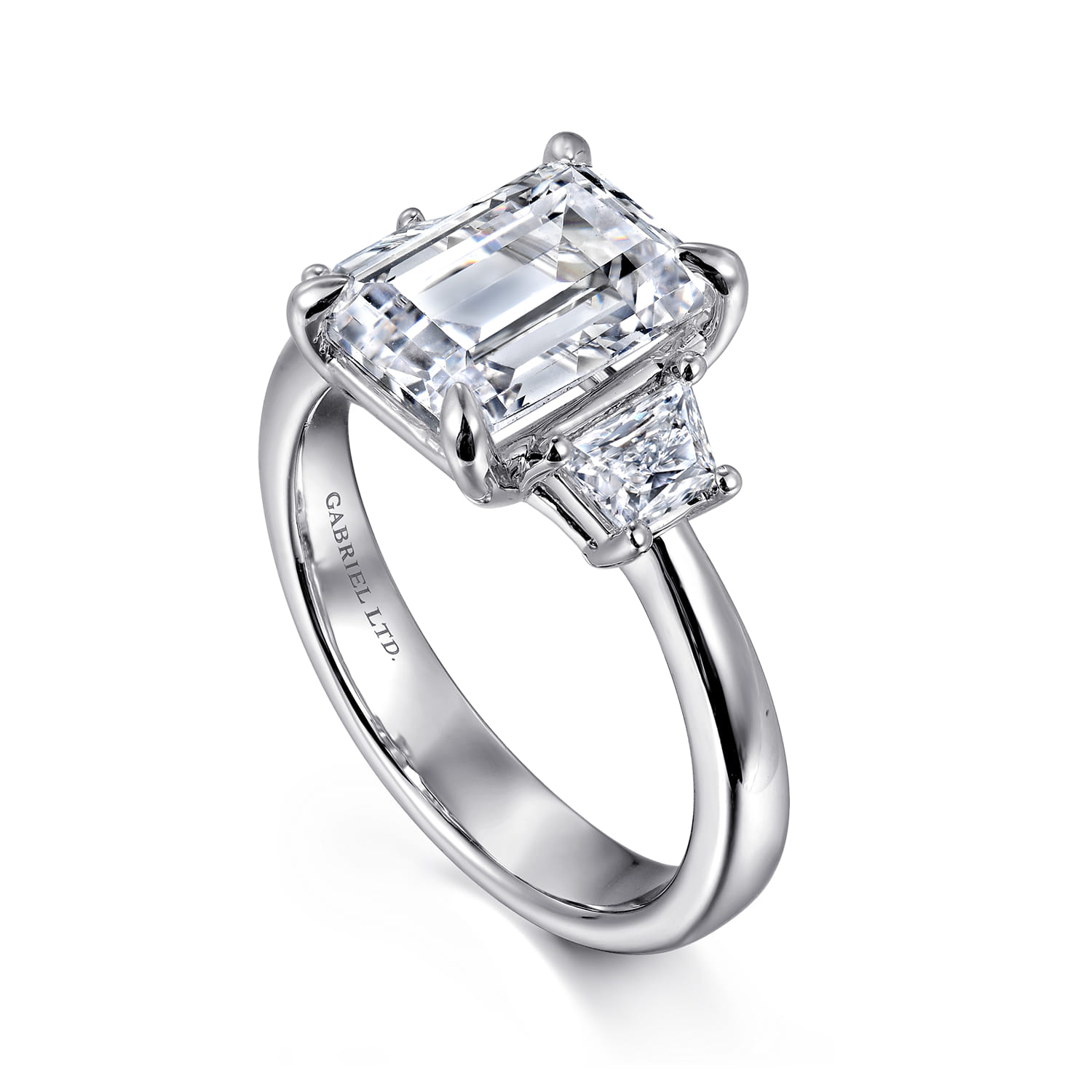 Barie - 14K White Gold Trapezoid Cut Three Stone Diamond Engagement Ring - 0.4 ct - Shot 3