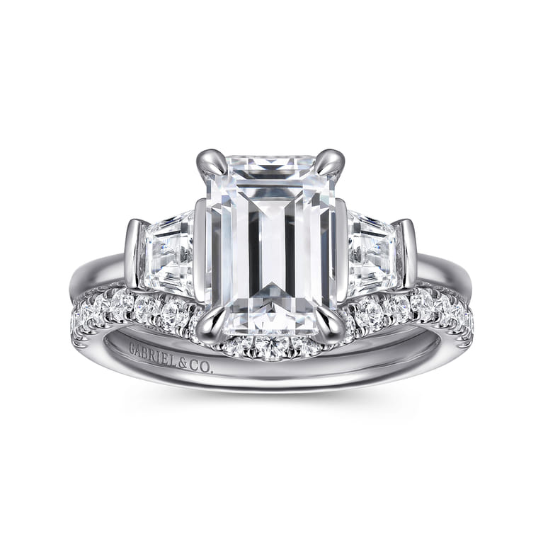 Kenia - 14K White Gold Emerald Cut Three Stone Diamond Engagement Ring - 0.45 ct - Shot 4