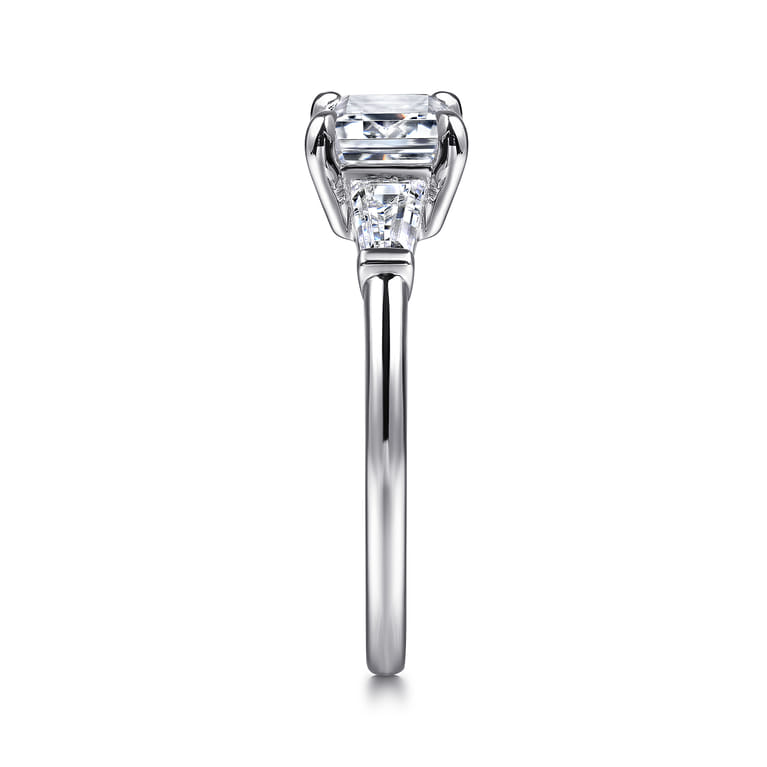 Emeroux - 14K White Gold Emerald Cut Three Stone Diamond Engagement Ring - 0.3 ct - Shot 5