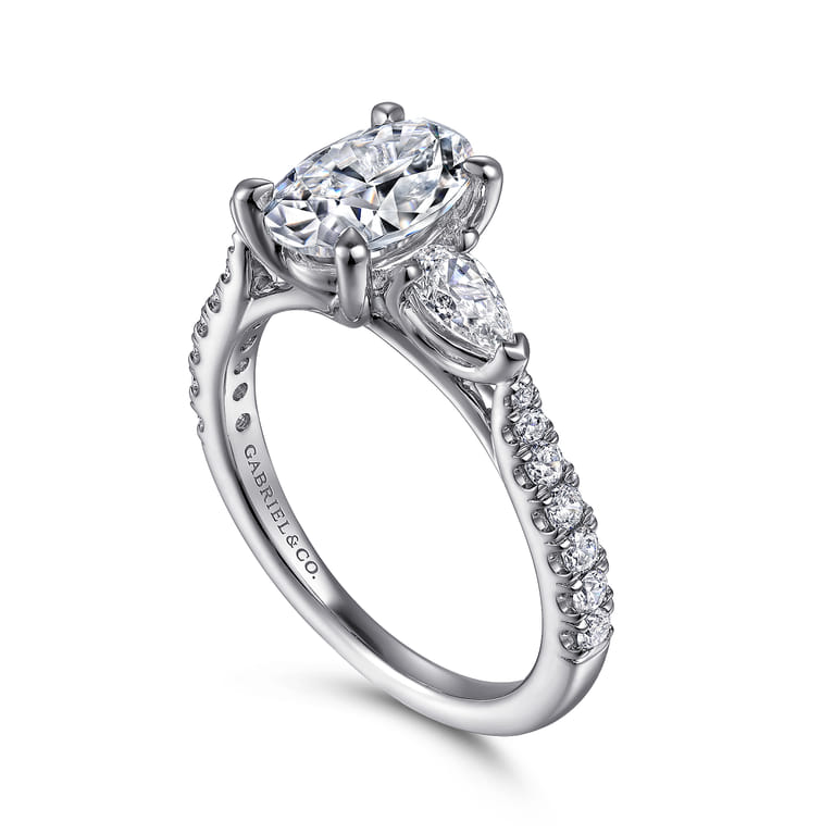Isadora - 14K White Gold Oval Three Stone Diamond Engagement Ring - 0.72 ct - Shot 3