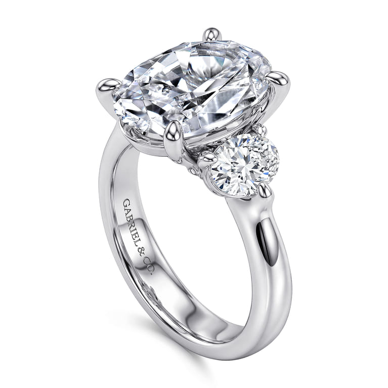 Laynie - 14K White Gold Oval Three Stone Diamond Engagement Ring - 1 ct - Shot 3