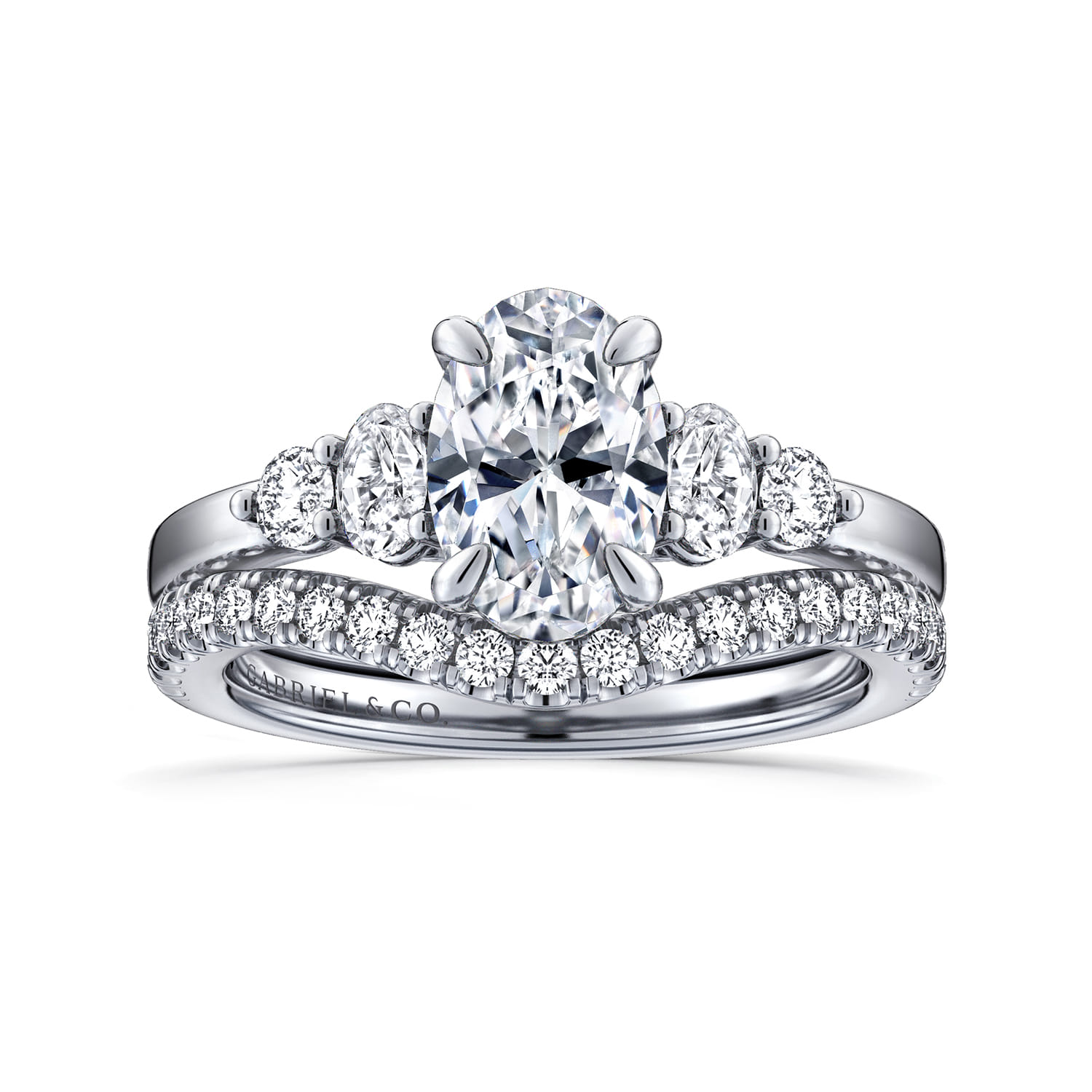 Wave - 14K White Gold Oval Diamond Engagement Ring - 0.4 ct - Shot 4