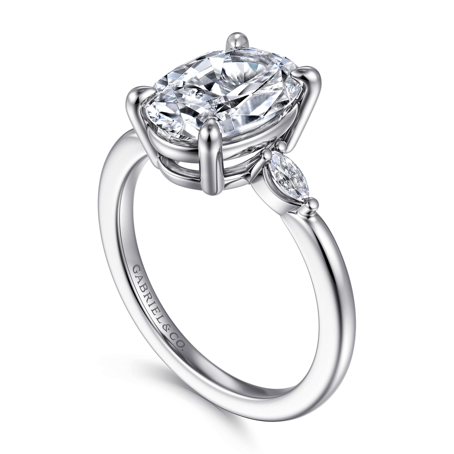 Dela - 14K White Gold Three Stone Oval Diamond Engagement Ring - 0.17 ct - Shot 3