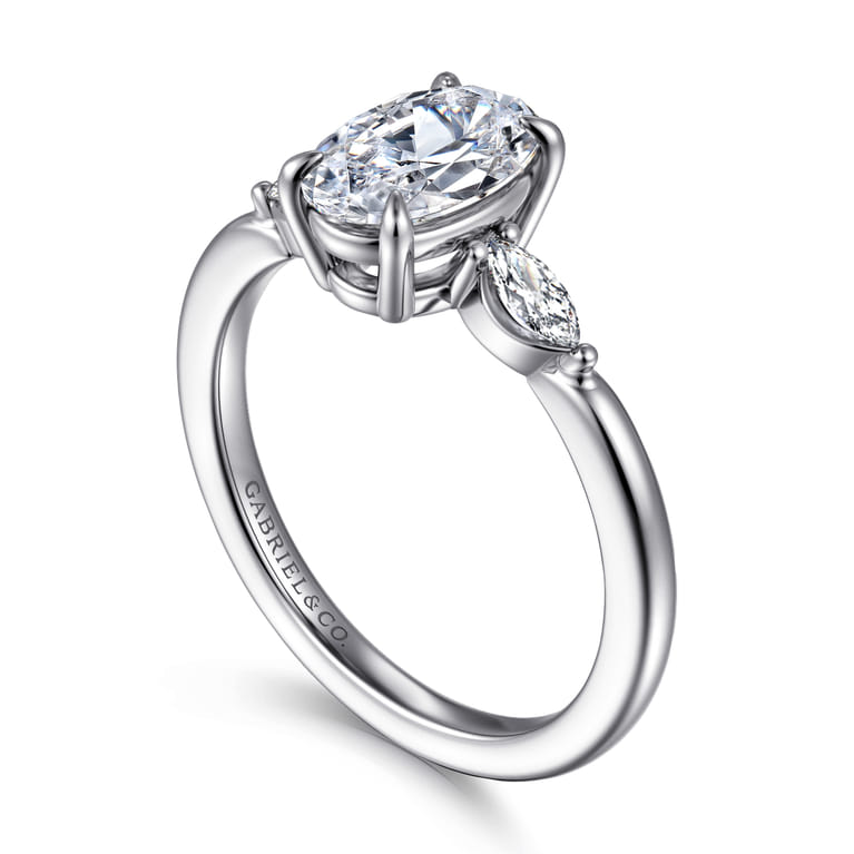 Dela - 14K White Gold Oval Three Stone Diamond Engagement Ring - 0.17 ct - Shot 3