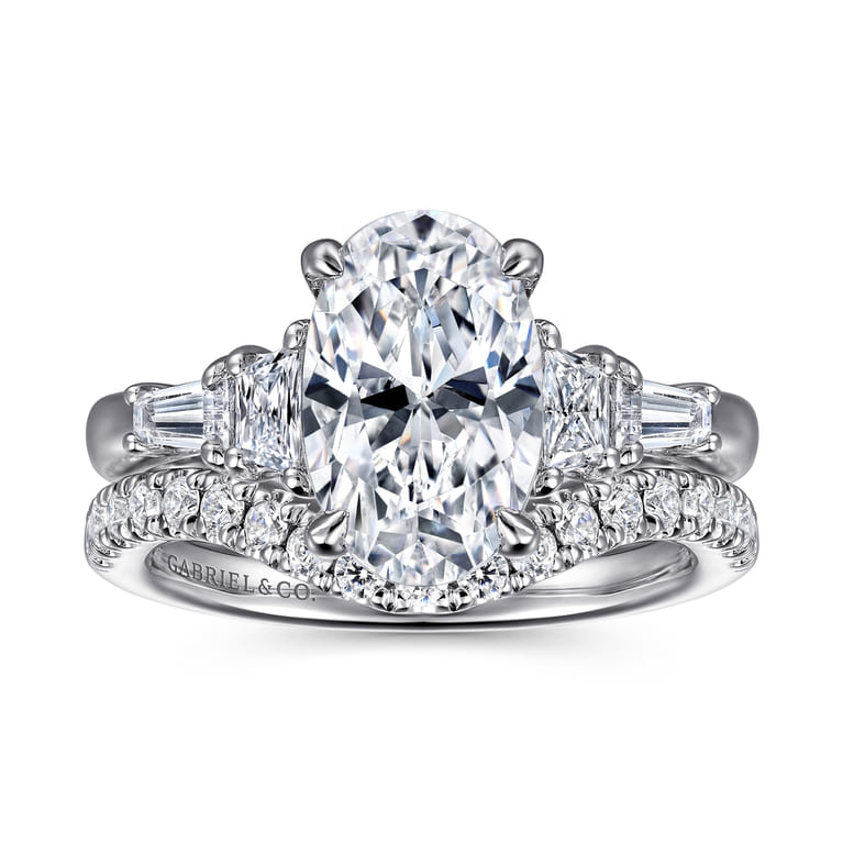 Arianna - 14K White Gold Oval Five Stone Diamond Engagement Ring - 0.7 ct - Shot 4