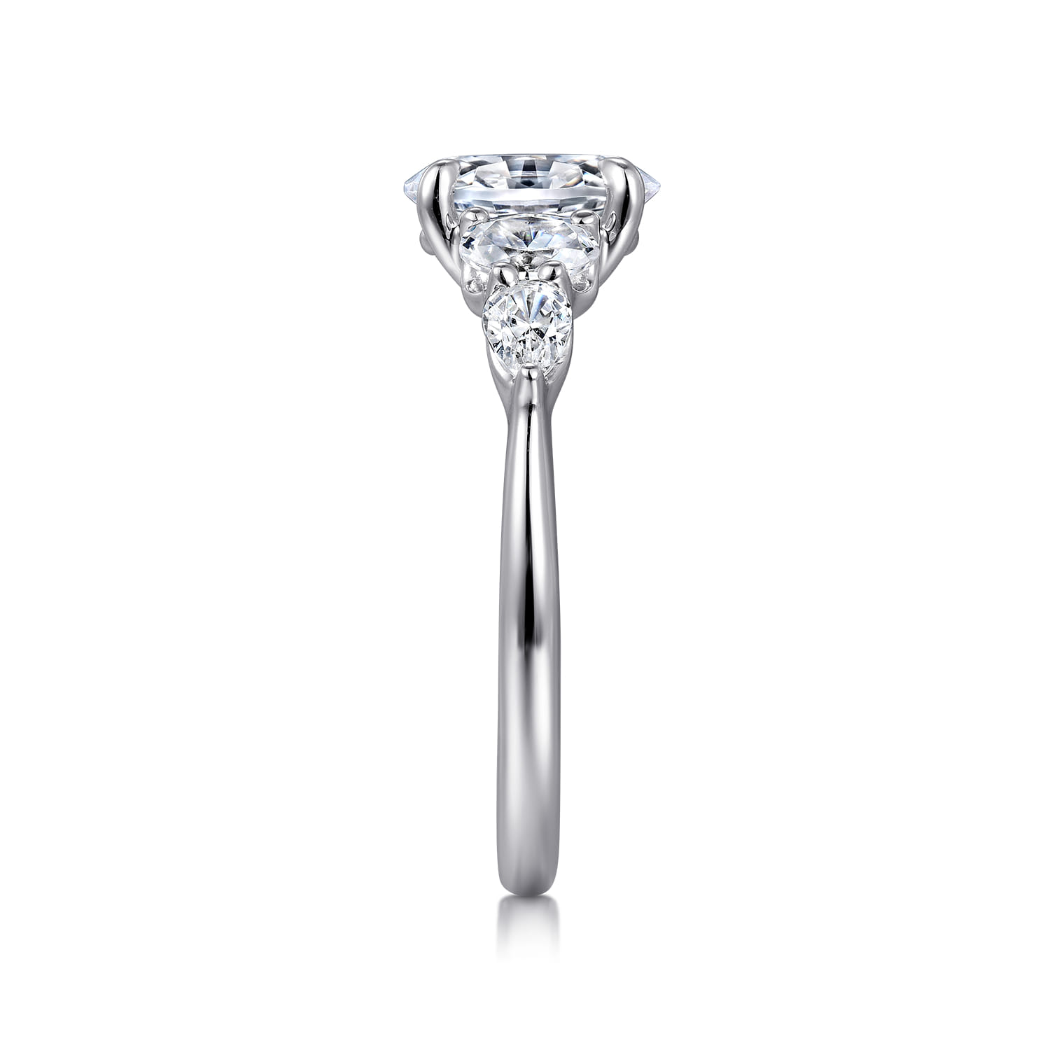 Estefani - 14K White Gold Oval Five Stone Diamond Engagement Ring - 0.8 ct - Shot 5