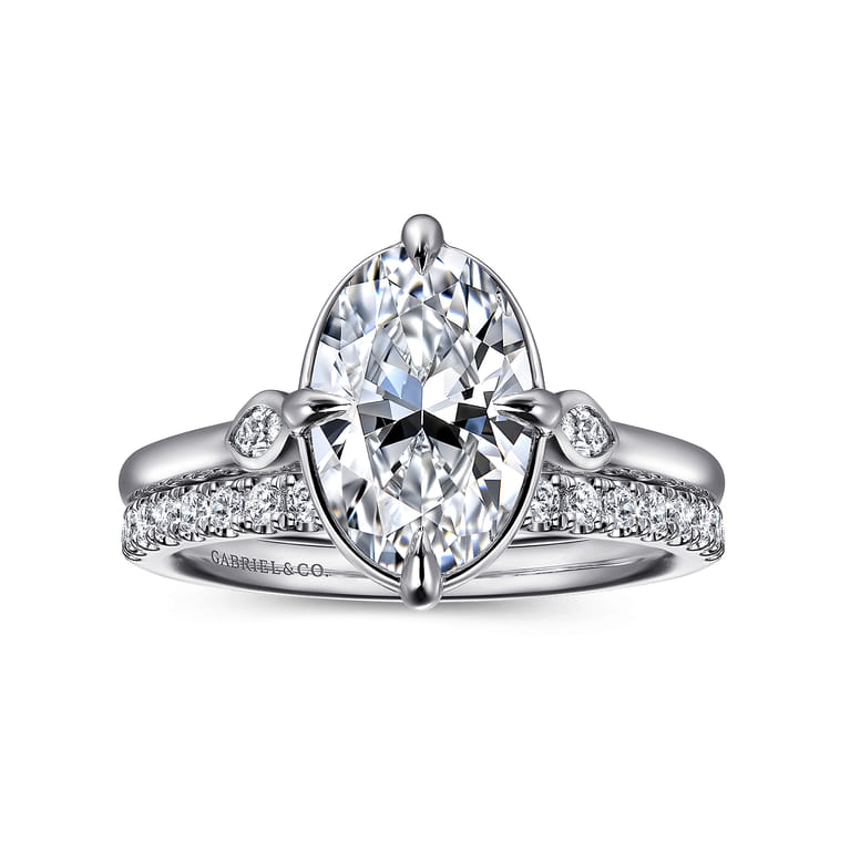 Charli - 14K White Gold Oval Three Stone Diamond Engagement Ring - 0.1 ct - Shot 4