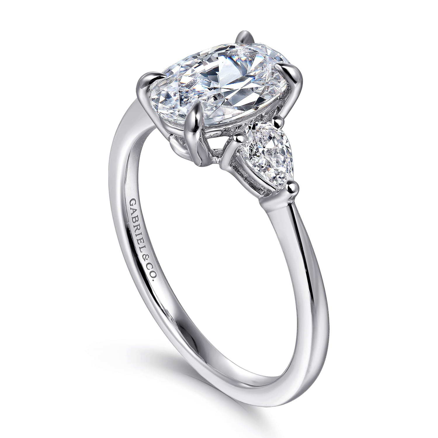 Sima - 14K White Gold Oval Three Stone Diamond Engagement Ring - 0.3 ct - Shot 3