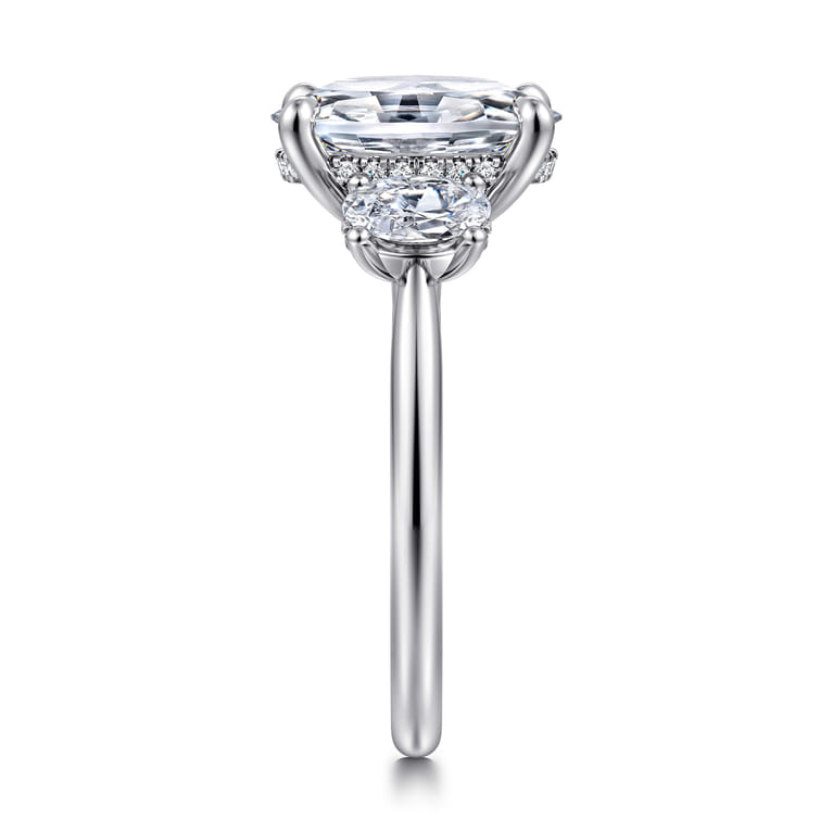 Charisa - 14K White Gold Oval Three Stone Diamond Engagement Ring - 0.83 ct - Shot 4