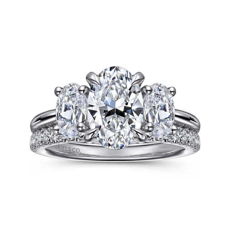 Charisa - 14K White Gold Oval Three Stone Diamond Engagement Ring - 0.9 ct - Shot 4