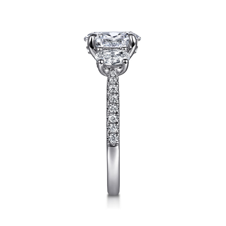 Camra - 14K White Gold Oval Three Stone Diamond Engagement Ring - 0.9 ct - Shot 5