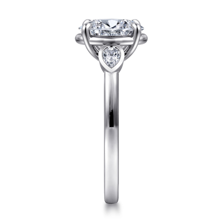 Ebony - 14K White Gold Oval Three Stone Diamond Engagement Ring - 0.19 ct - Shot 4