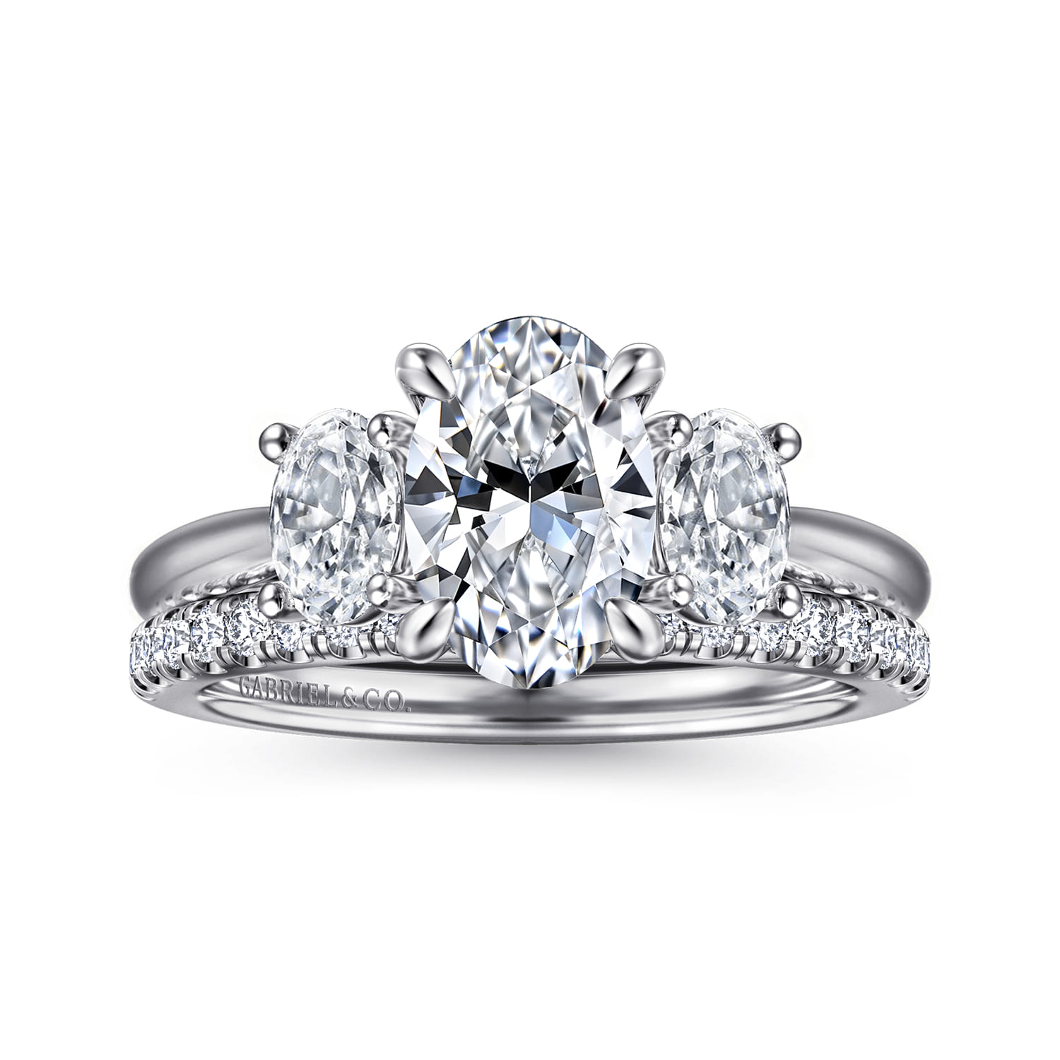 November - 14K White Gold Oval Three Stone Diamond Engagement Ring - 0.6 ct - Shot 4