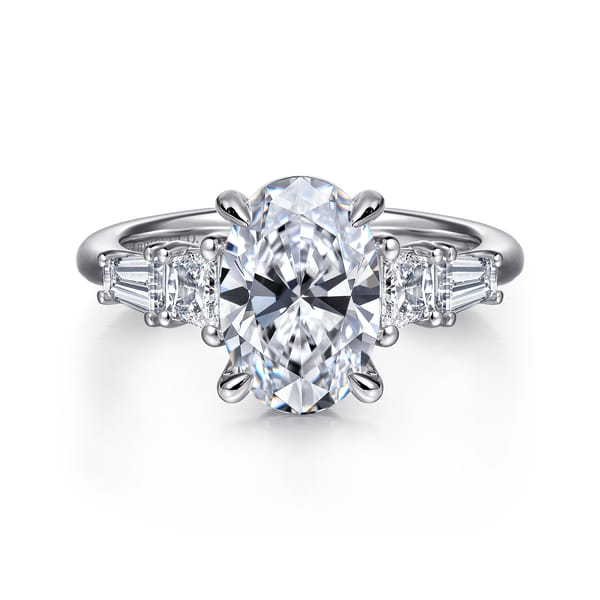 Engagement Ring Trends 2026 Five-Stone engagement ring