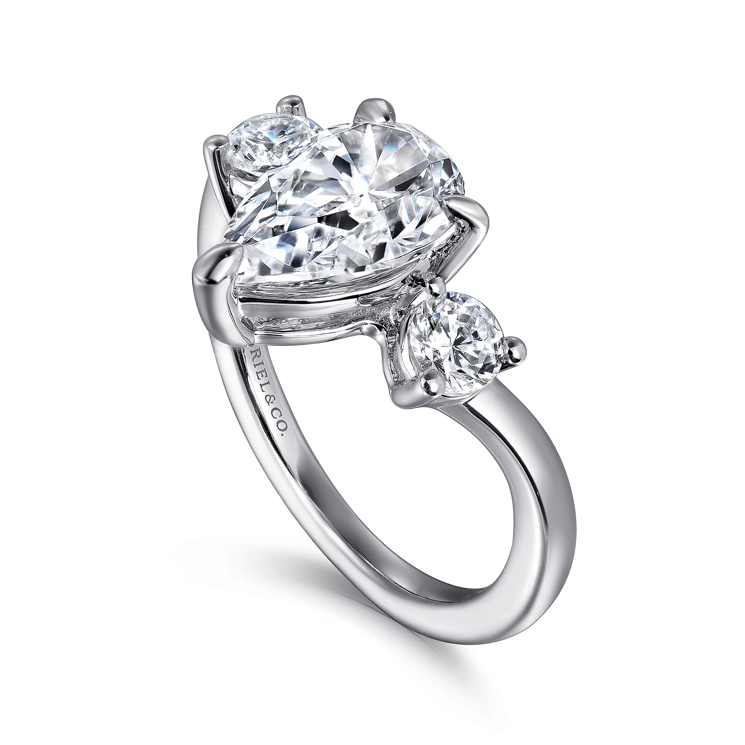 Aidy - 14K White Gold Three Stone Pear Shaped Chevron Engagement Ring - 0.4 ct - Shot 3