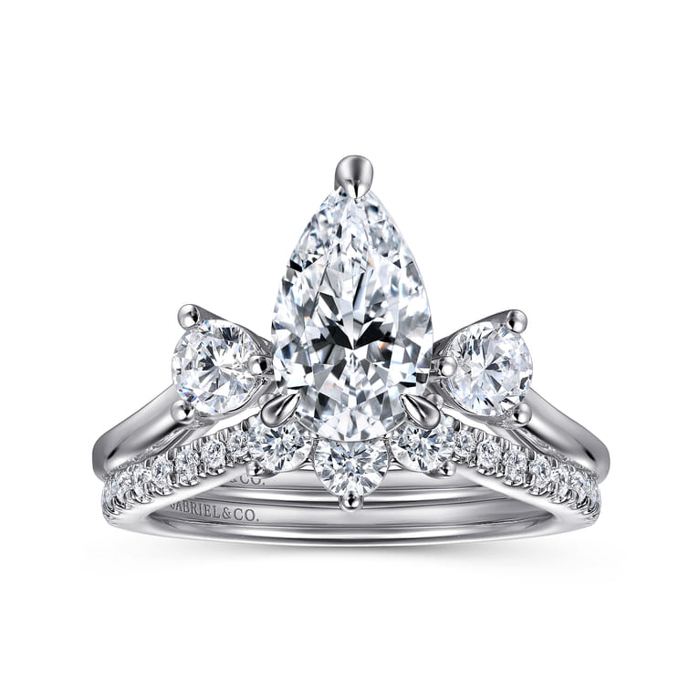 Aidy - 14K White Gold Three Stone Pear Shaped Chevron Engagement Ring - 0.4 ct - Shot 4