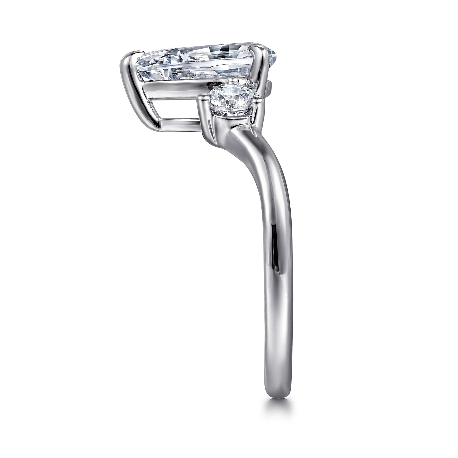 Aidy - 14K White Gold Three Stone Pear Shaped Chevron Engagement Ring - 0.4 ct - Shot 5