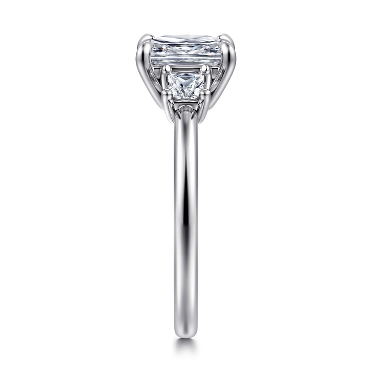 Antonia - 14K White Gold Princess Cut Three Stone Diamond Engagement Ring - 0.3 ct - Shot 5