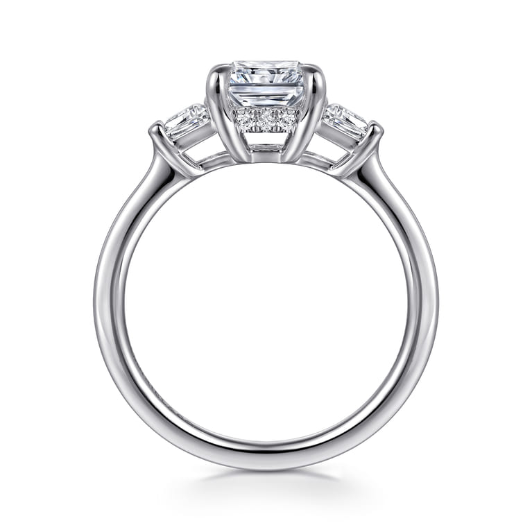 Kenia - 14K White Gold Radiant Cut Three Stone Diamond Engagement Ring - 0.45 ct - Shot 2