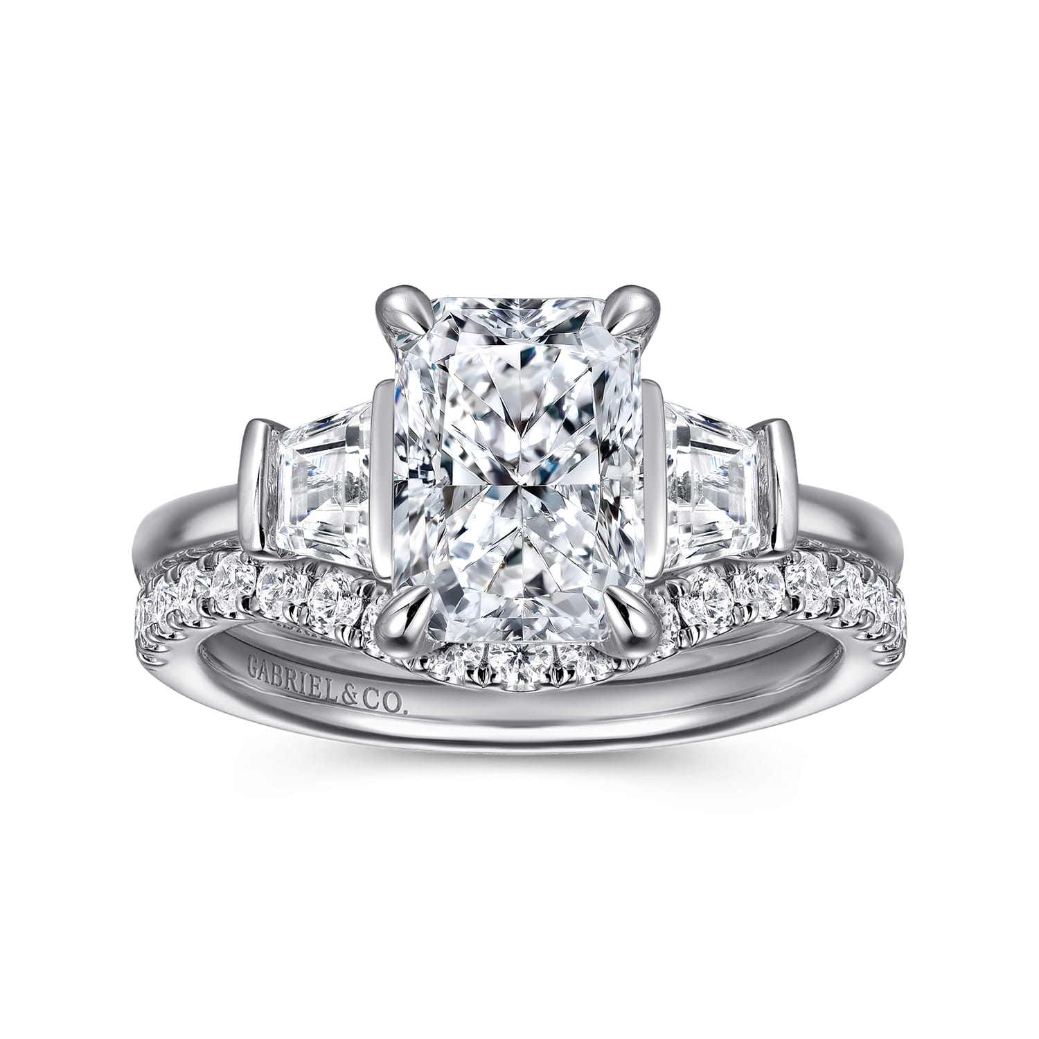 Kenia - 14K White Gold Radiant Cut Three Stone Diamond Engagement Ring - 0.45 ct - Shot 4
