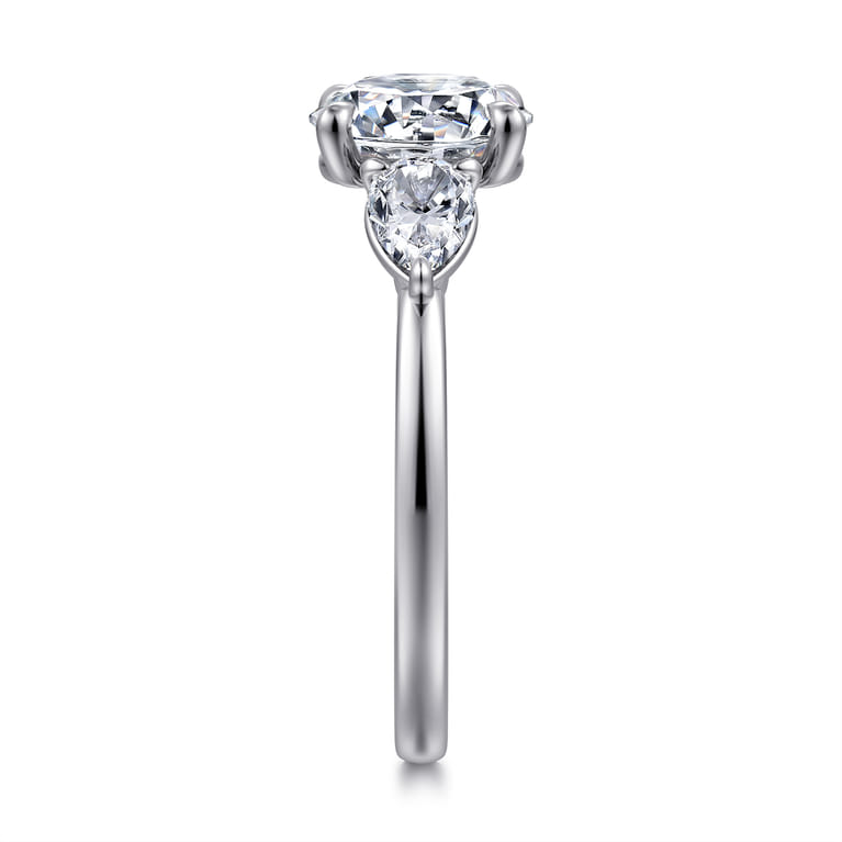 Adalia - 14K White Gold Round Three Stone Diamond Engagement Ring - 0.6 ct - Shot 4