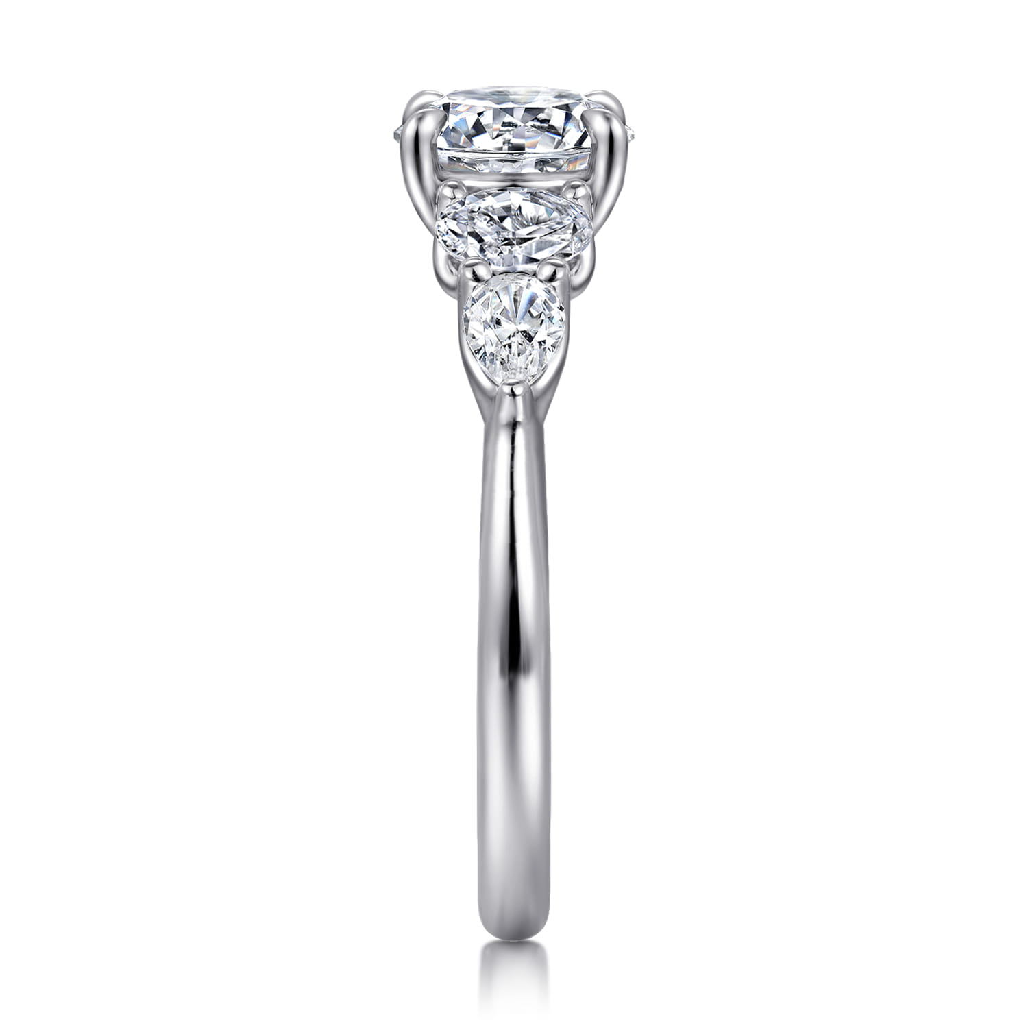 Estefani - 14K White Gold Round Diamond Engagement Ring - 0.8 ct - Shot 4