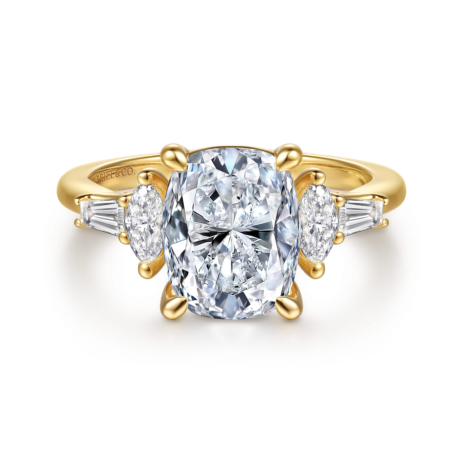 Francia - 14K Yellow Gold Elongated Cushion Diamond Engagement Ring - 0.45 ct - Shot 1