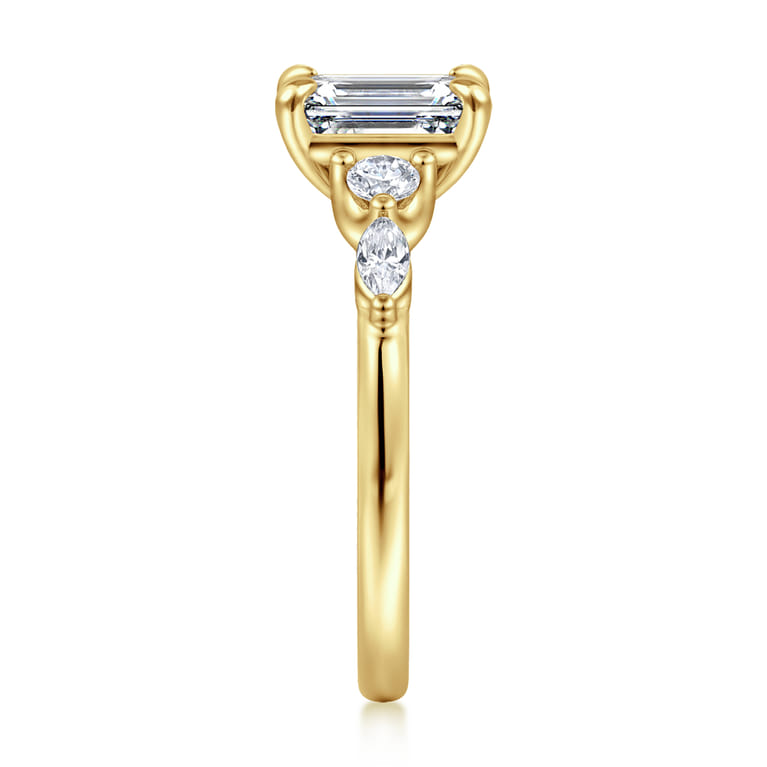 Cian - 14K Yellow Gold Emerald Cut Five Stone Diamond Engagement Ring - 0.34 ct - Shot 4