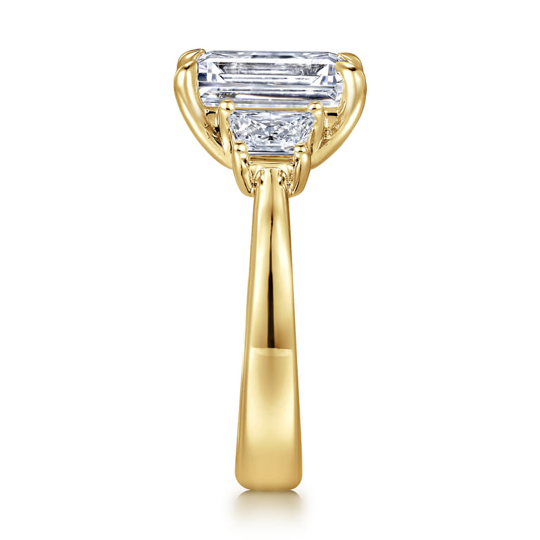 Barie - 14K Yellow Gold Trapezoid Cut Three Stone Diamond Engagement Ring - 0.4 ct - Shot 5