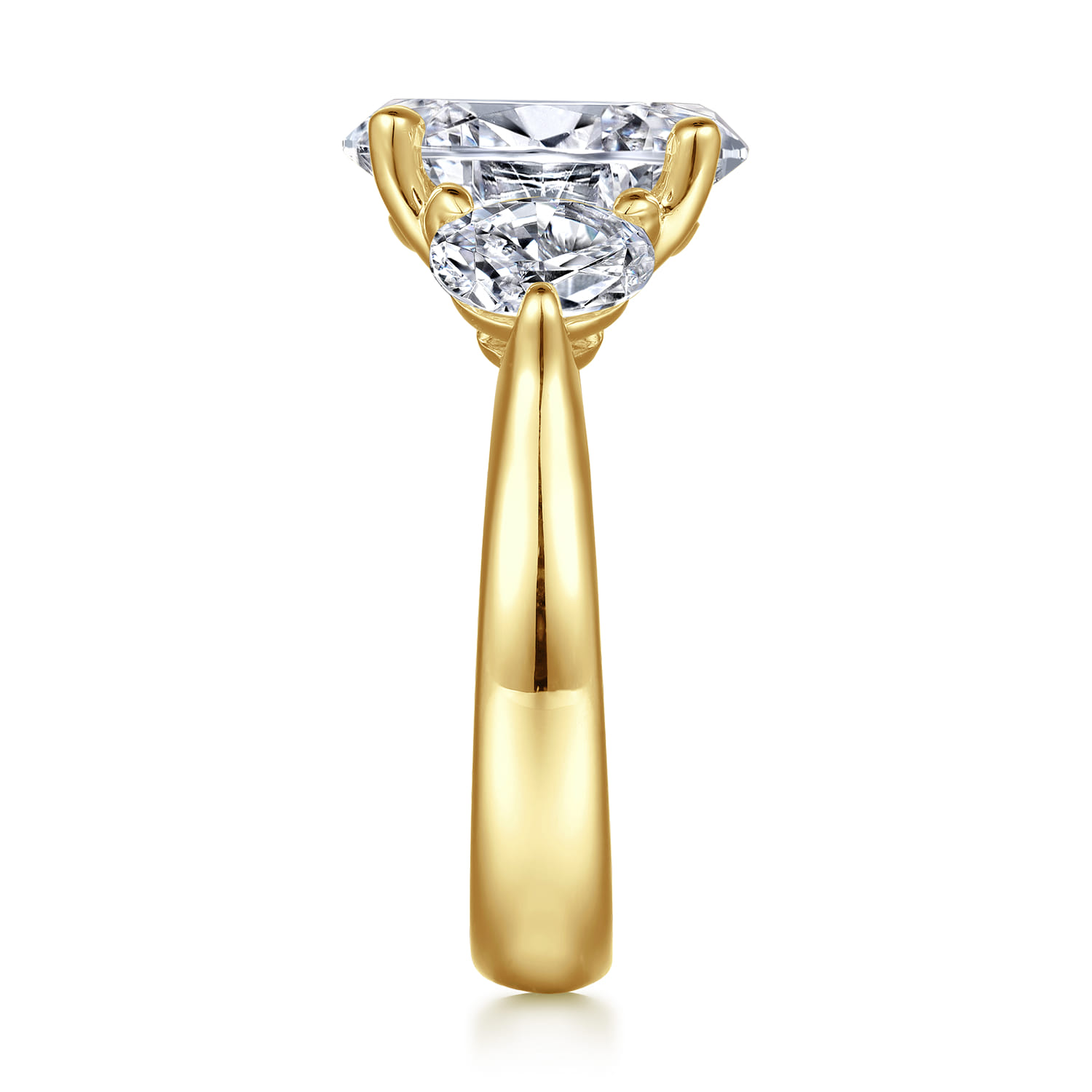 Laynie - 14K Yellow Gold Oval Three Stone Diamond Engagement Ring - 1 ct - Shot 5