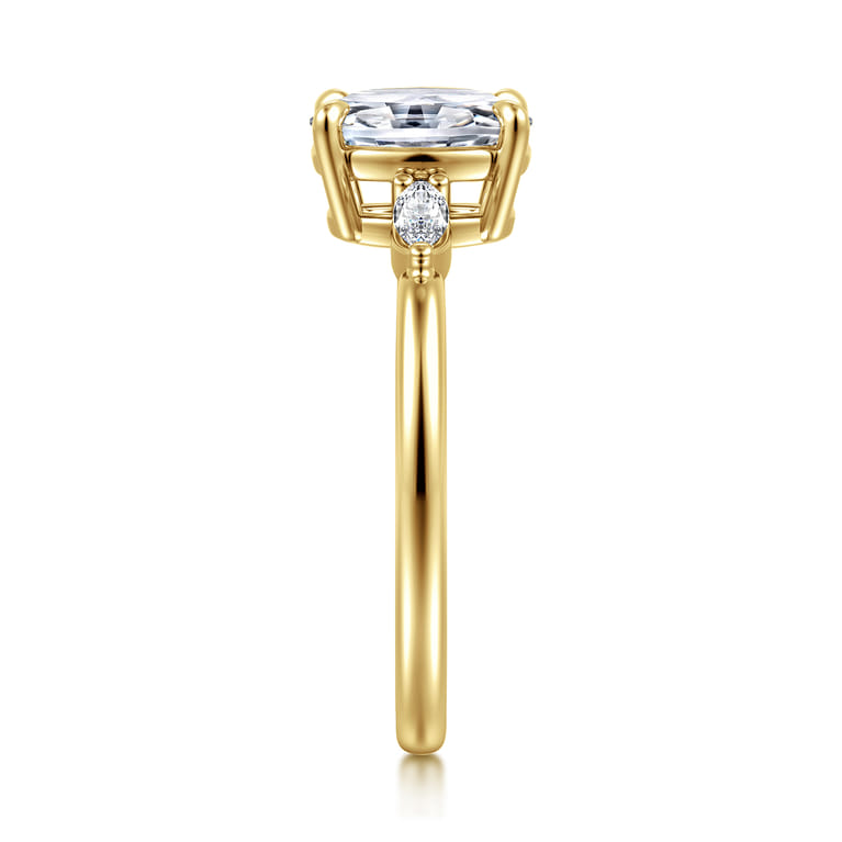 Dela - 14K Yellow Gold Three Stone Oval Diamond Engagement Ring - 0.17 ct - Shot 4
