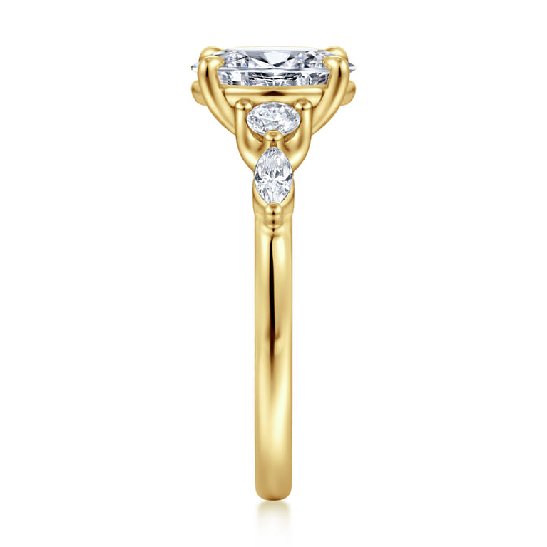 Cian - 14K Yellow Gold Oval Five Stone Diamond Engagement Ring - 0.34 ct - Shot 4