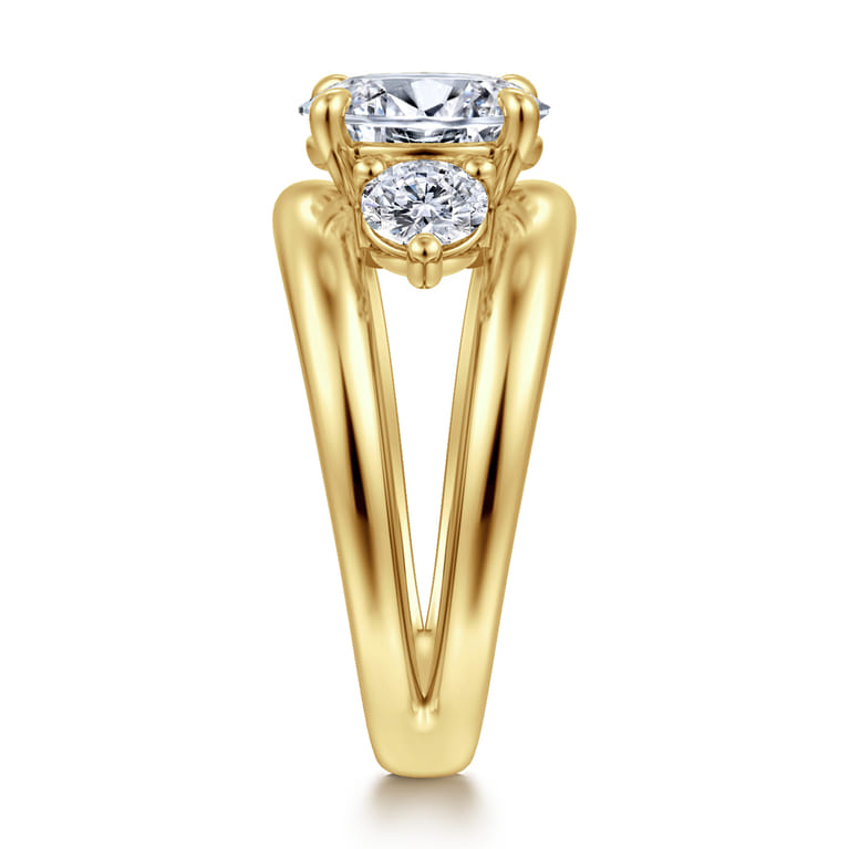Danni - 14K Yellow Gold Oval Three Stone Diamond Engagement Ring - 0.75 ct - Shot 4