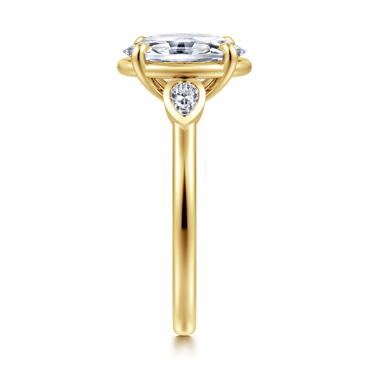 Ebony - 14K Yellow Gold Oval Three Stone Diamond Engagement Ring - 0.2 ct - Shot 4