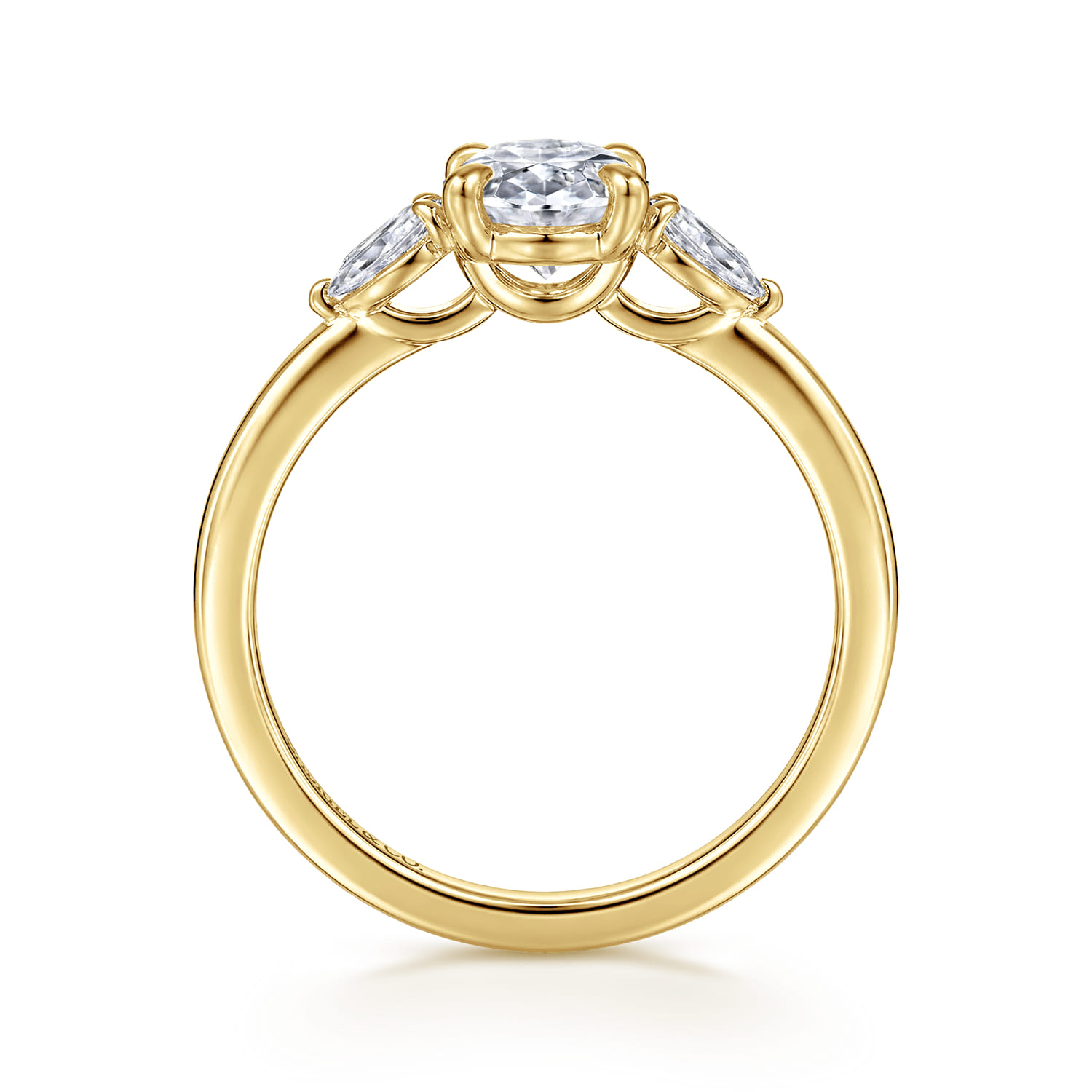 Adalia - 14K Yellow Gold Oval Three Stone Diamond Engagement Ring - 0.3 ct - Shot 2