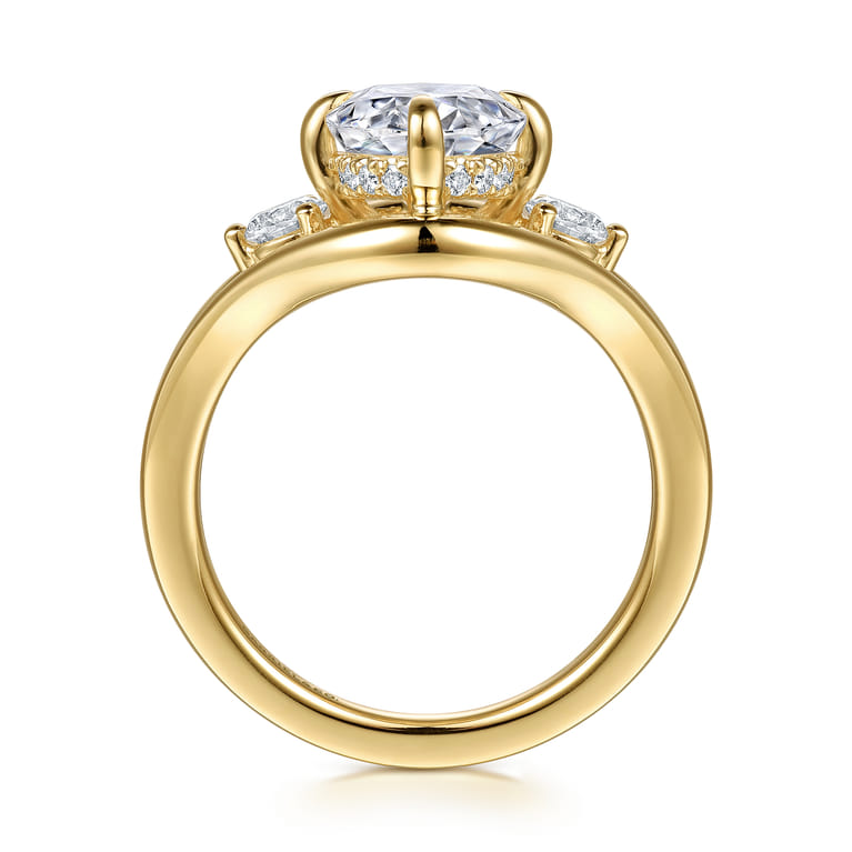 Grand - 14K Yellow Gold Compass Prong Oval Three Stone Diamond Engagement Ring - 0.4 ct - Shot 2