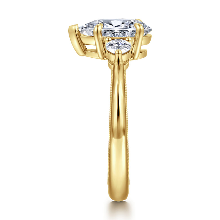 Georgia - 14K Yellow Gold Pear Shape Three Stone Diamond Engagement Ring - 0.3 ct - Shot 4