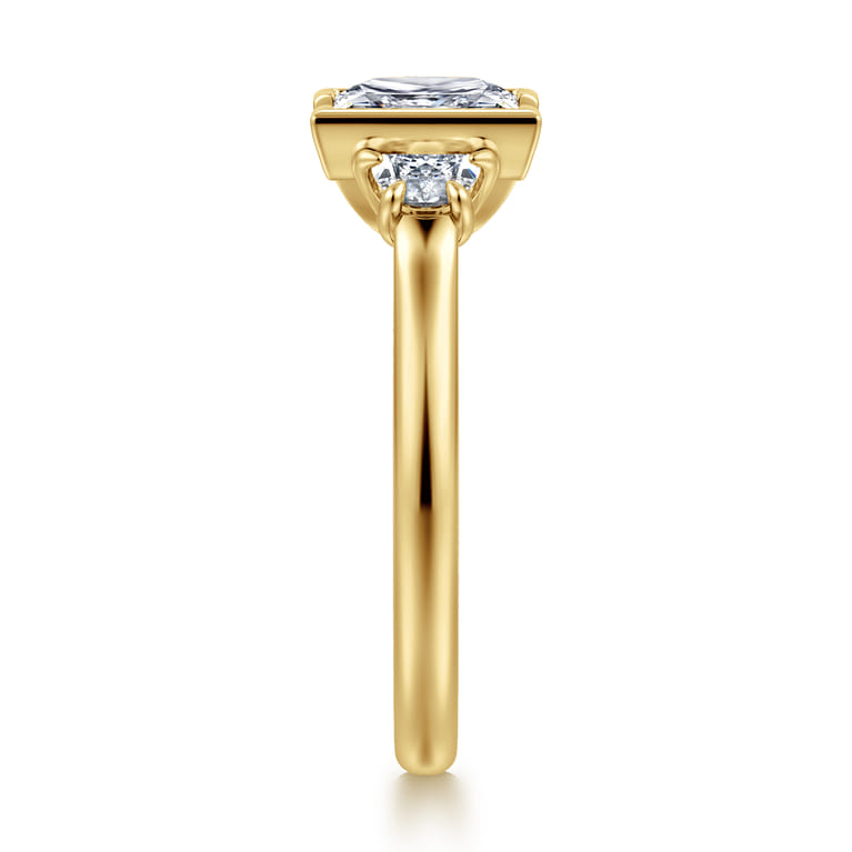 Colleen - 14K Yellow Gold Half Bezel Princess Cut Three Stone Diamond Engagement Ring - 0.3 ct - Shot 4