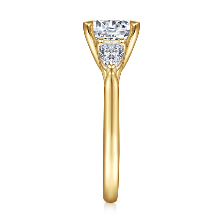 Sunday - 14K Yellow Gold Round 3 Stone Diamond Engagement Ring - 0.6 ct - Shot 5