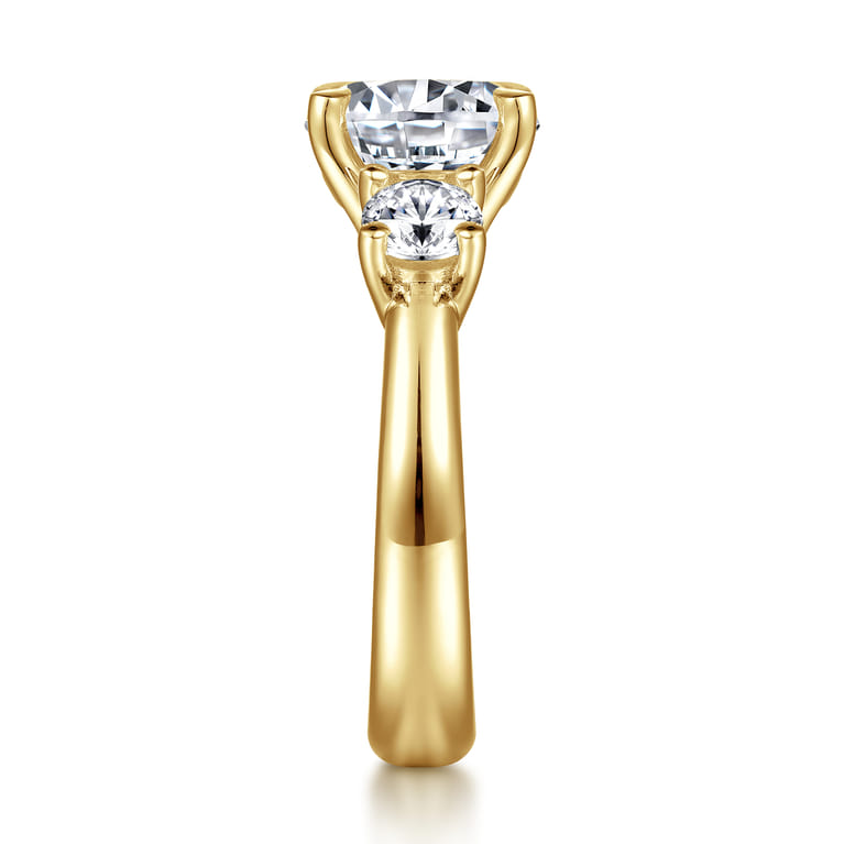 Aneta - 14K Yellow Gold Round Three Stone Diamond Engagement Ring - 0.75 ct - Shot 5