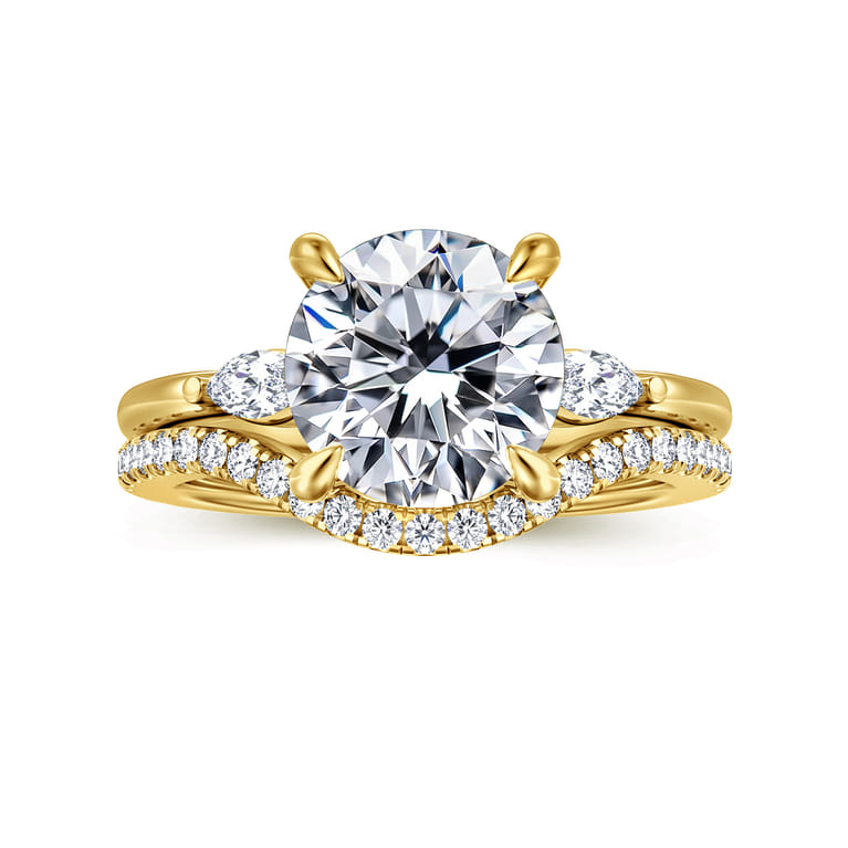 Dela - 14K Yellow Gold Round Three Stone Diamond Engagement Ring - 0.17 ct - Shot 4