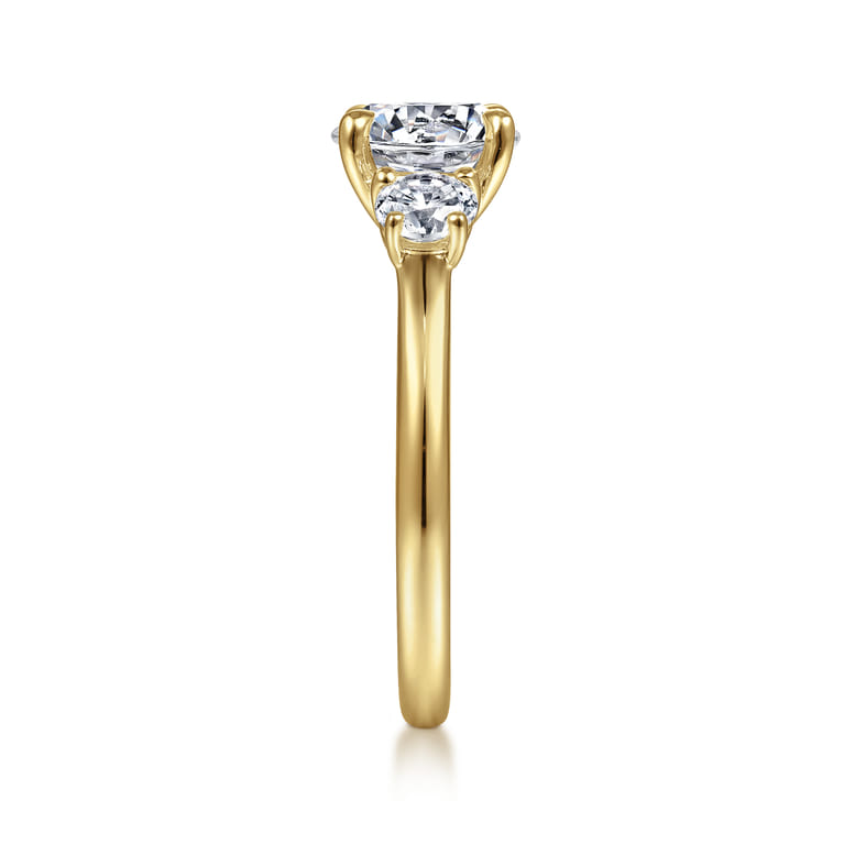 Sanaa - 14K Yellow Gold Round Three Stone Diamond Engagement Ring - 0.57 ct - Shot 5