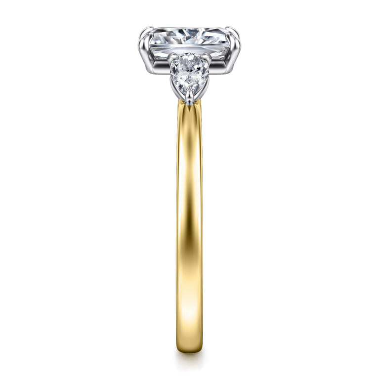 Adalia - 14K Yellow Gold Emerald Cut Three Stone Diamond Engagement Ring - 0.3 ct - Shot 5