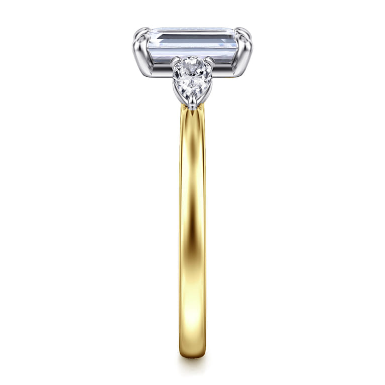 Adalia - 14K Yellow Gold Emerald Cut Three Stone Diamond Engagement Ring - 0.3 ct - Shot 5