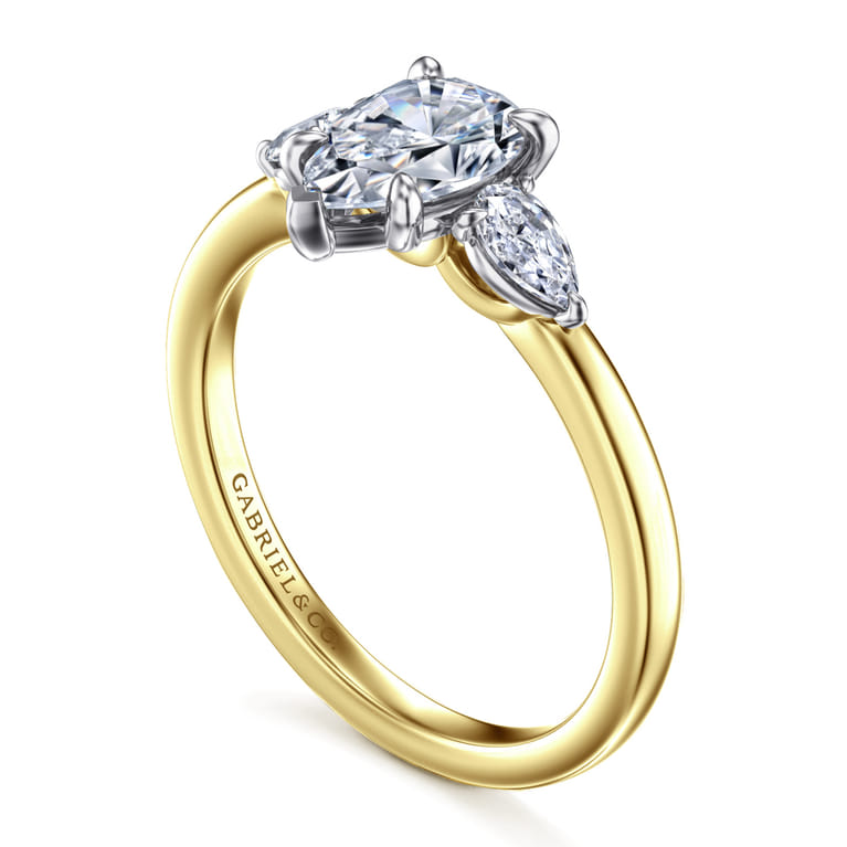 Adalia - 14K Yellow Gold Pear Shape Three Stone Diamond Engagement Ring - 0.3 ct - Shot 3