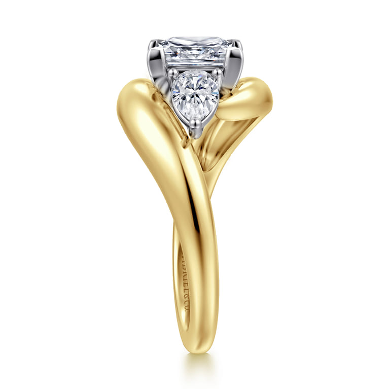 Beyond - 14K White-Yellow Gold Bypass Princess Cut Three Stone Diamond Engagement Ring - 0.7 ct - Shot 4