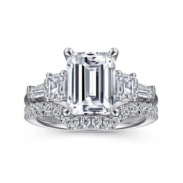 Everley - 18K White Gold Emerald Cut Five Stone Diamond Engagement Ring - 0.7 ct - Shot 4